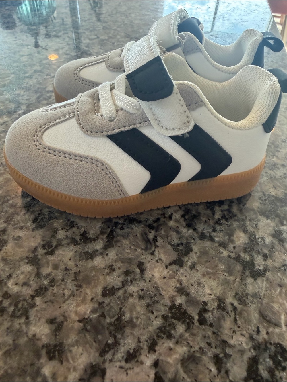 Toddler White Sneakers with Black Stripes and Gum Sole